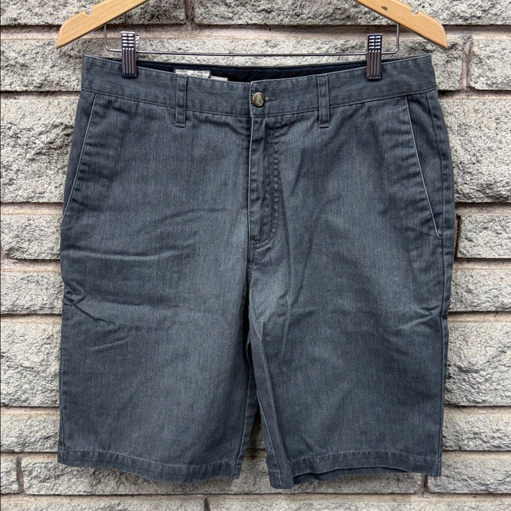 Volcom Men's Charcoal Gray Flat Front Shorts